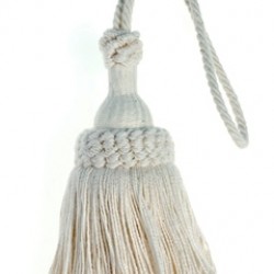 Cottonfields Key Tassel Natural  1863-04