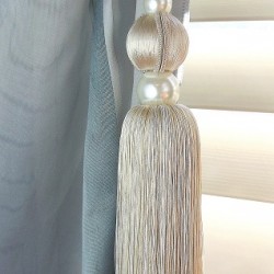 Single Tassel Tie Back Oyster & Cream