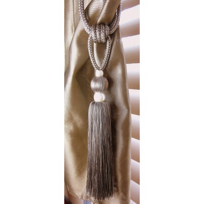 Single Tassel Tie Back Chocolate & Silver