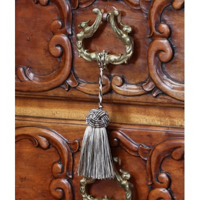 Classic New York Key Tassel 1050-00 Soho